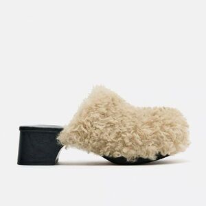 Zara Faux Fur Clogs Mules - Sz 9/NWOT
